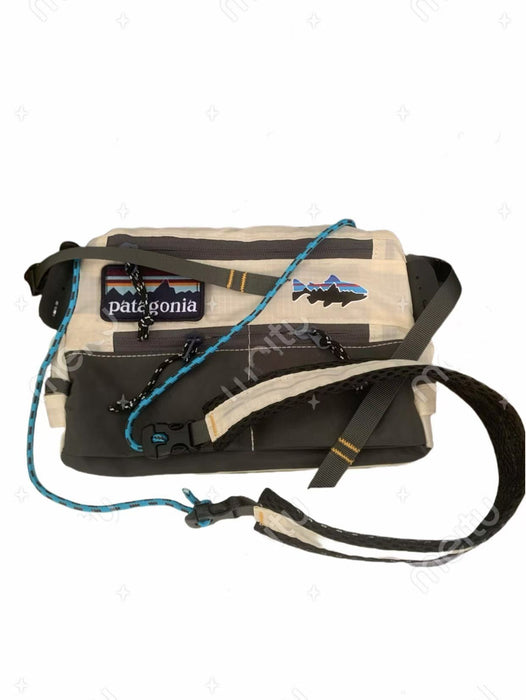 Wholesale Outdoor Multi-Functional Lightweight Waterproof Plaid Nylon Lure Fishing Bag Crossbody Bag