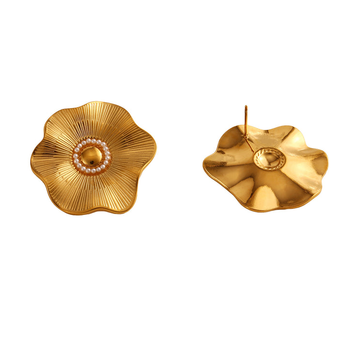 Wholesale Simple and fashionable stainless steel flower earrings with pearl inlay, popular retro flower earrings, color preservation wholesale