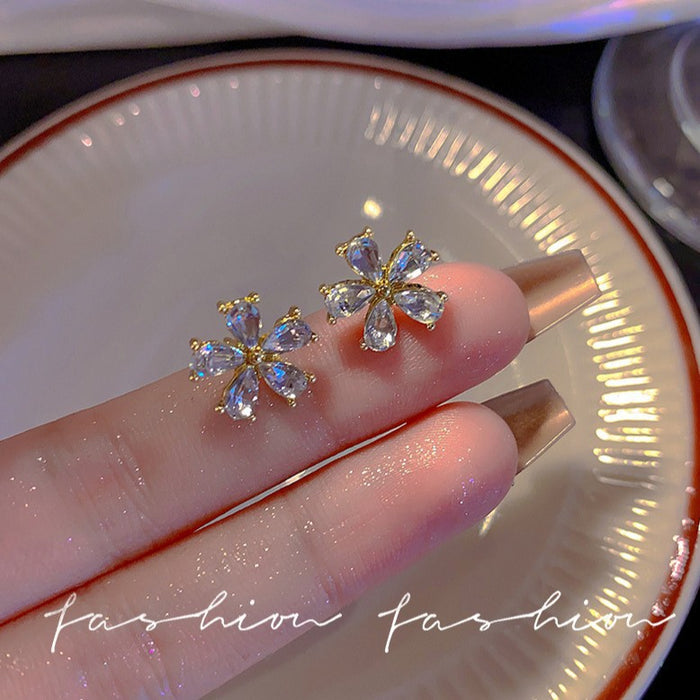 Wholesale Silver Needle Simple and Compact Flower Earrings with Full Diamond Design, Light Luxury Earrings, Niche Fashion, Versatile Ear Accessories