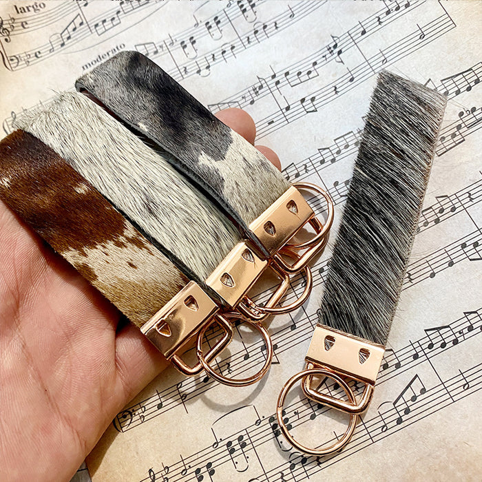Wholesale Vintage Bohemian Leather Keychain Fashion Accessory