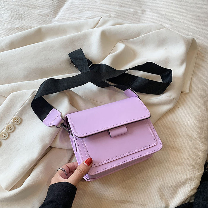 Wholesale New versatile wide shoulder strap small square bag retro single shoulder crossbody