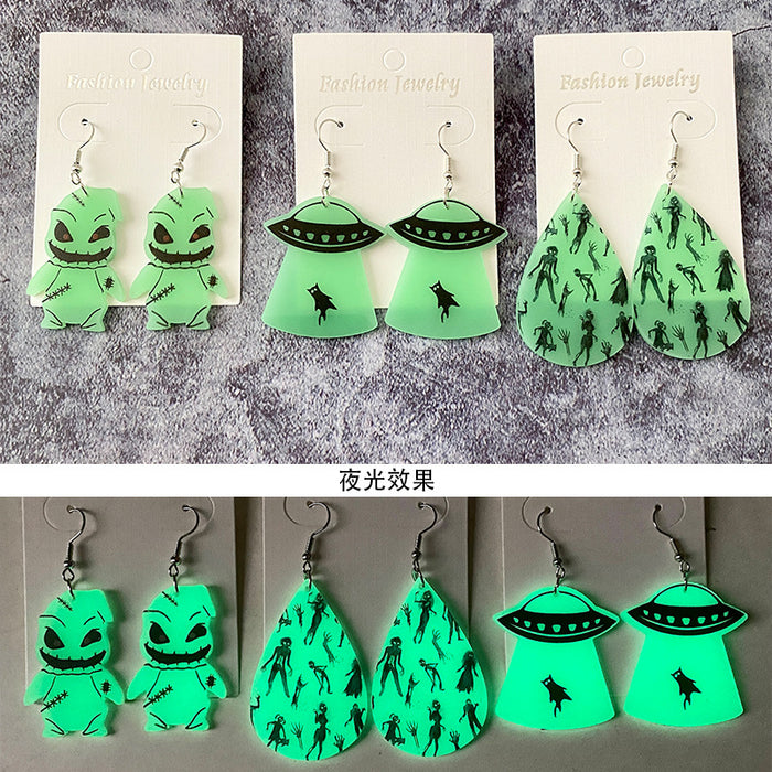 Wholesale  night luminous devil earrings acrylic luminous horror personality earrings