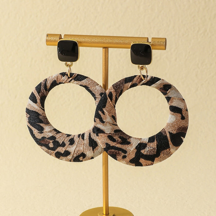 Wholesale Exaggerated leopard print flower tassel earrings, fashionable and high-end, niche earrings, wholesale of earrings