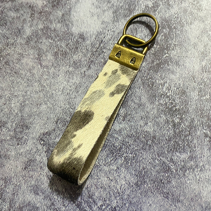 Wholesale Leather key chain horse hair Halo fashion clothing pendant