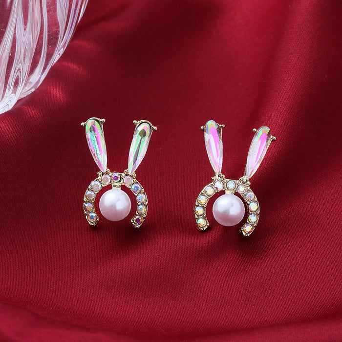 Wholesale Silver needle pearl fashionable temperament design, fresh earrings, high-end feeling earrings