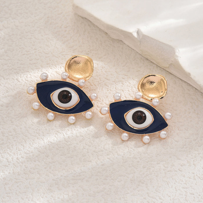 Wholesale Devil's Eye earrings have a niche, high-end, exaggerated personality, pearl earrings, and earrings