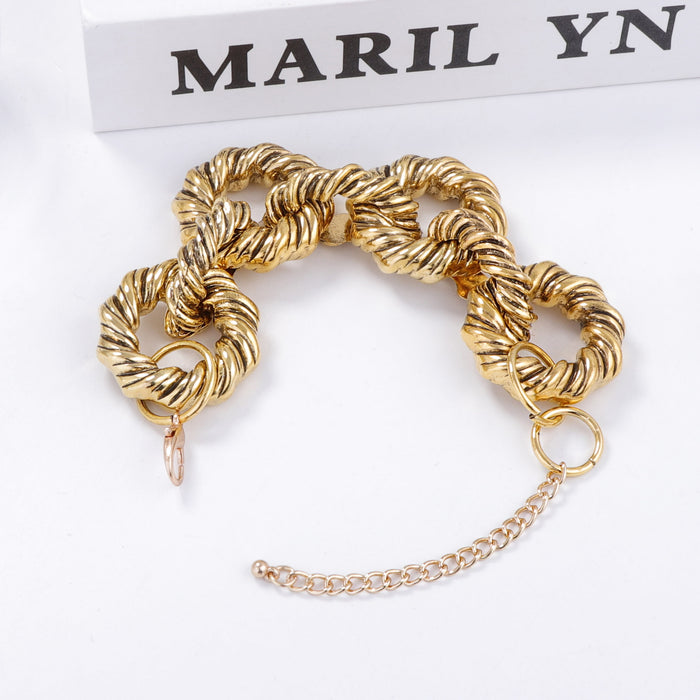 Wholesale Jewelry suit Metal Thick Texture Twist Geometric Exaggerated Bracelet Necklace