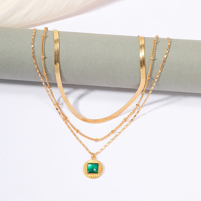 Wholesale Exaggerated jewelry, gold-plated emerald, multi-layered necklace, niche personalized alloy pendant