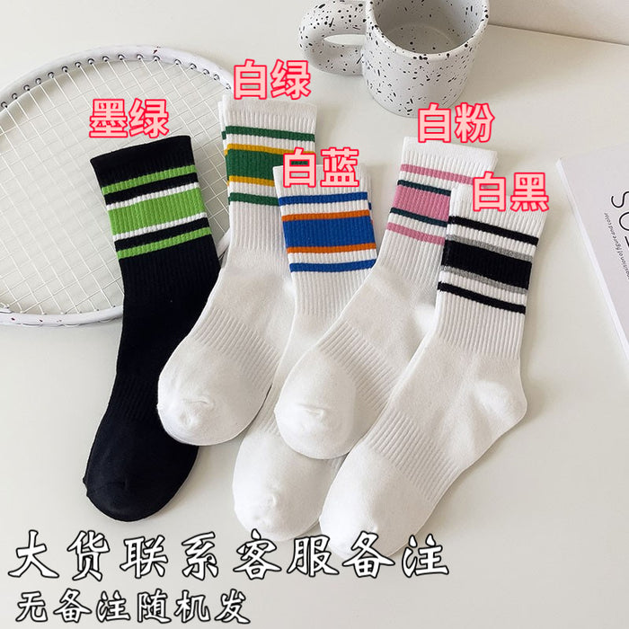 Wholesale Socks women' s sports socks cotton socks white stockings autumn and winter