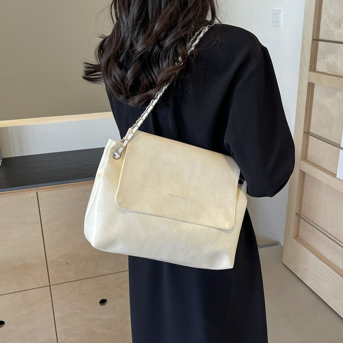 Wholesale Vintage large capacity underarm tote bag, simple chain shoulder crossbody bag