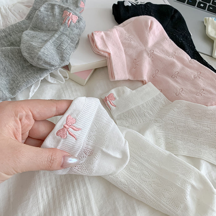 Wholesale Embroidered bow socks with heel and midsole socks