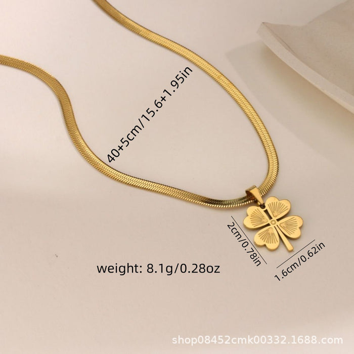 Wholesale Light luxury high-end necklace with fashionable temperament, titanium steel lock chain, four leaf clover niche design accessory