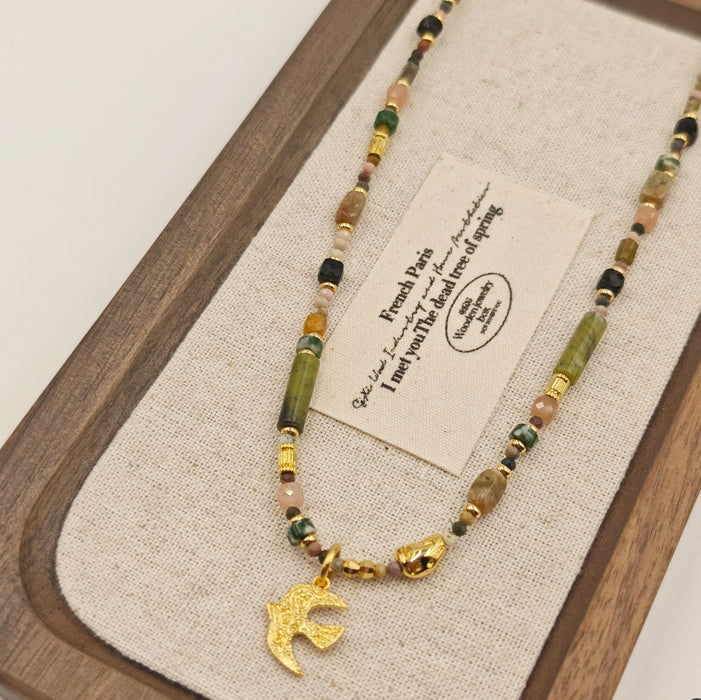 Wholesale Pendant handmade exquisite bead necklace with retro design necklace