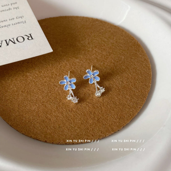 Wholesale Simple and compact flower earrings with a niche design, elegant and luxurious, exquisite and fashionable, versatile earrings