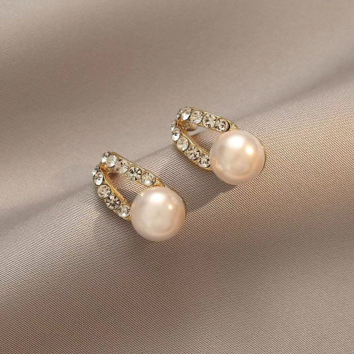 Wholesale Earrings with simple freshwater pearl earrings, fashionable temperament, niche design, earrings