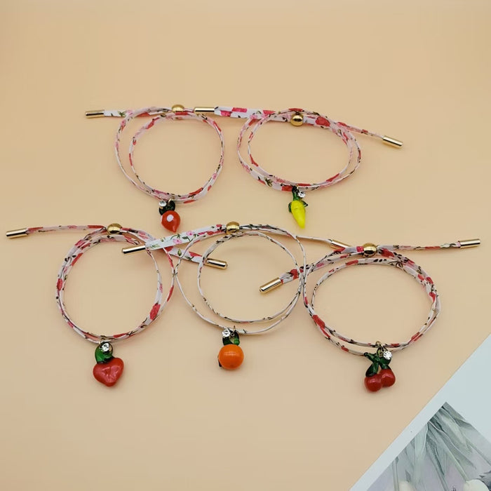 Wholesale Small floral cloth bracelet, personalized color, trendy color, glass beads, stainless steel adjustable bracelet