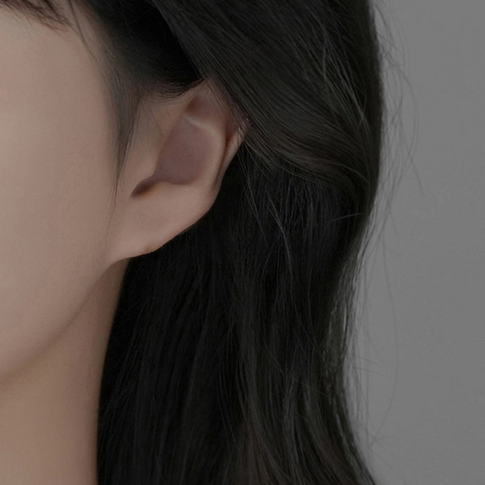 Wholesale Foot silver hollow ear hook with niche design, pure silver earrings, earring studs, jewelry