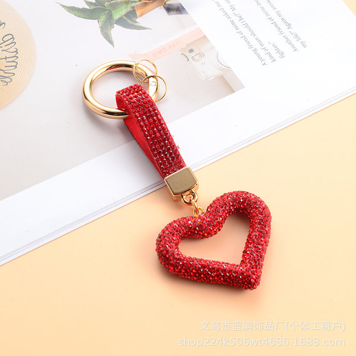 Wholesale Full rhinestone heart keychain with diamond cord hollow heart car pendant