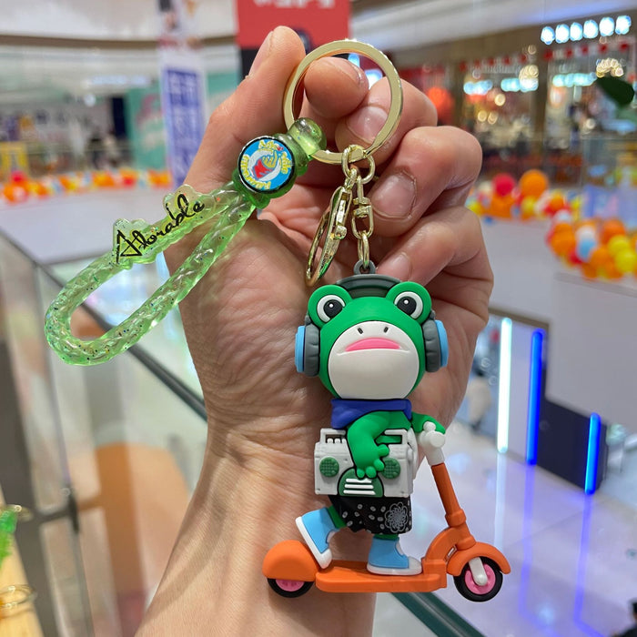 Wholesale Cartoon keychain cute PVC doll bag pendant car keychain circle small gift wholesale