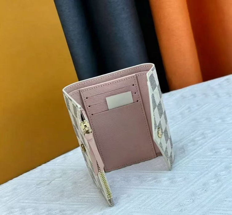 Wholesale Classic Plaid Genuine Leather Short Tri-Fold Wallet Fashion Accessory for Women Boutique