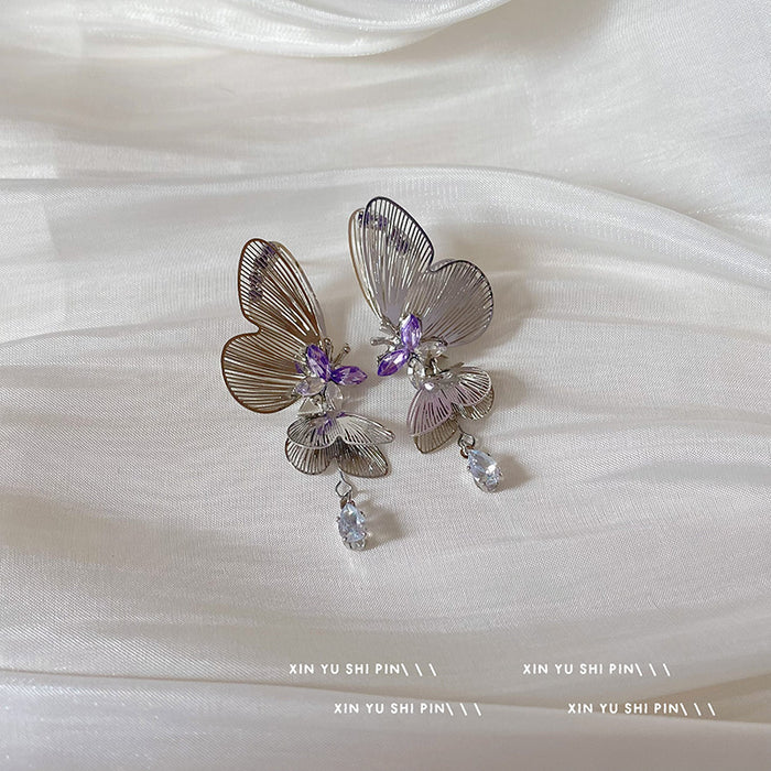 Wholesale Butterfly Elf Dynamic Three Dimensional Retro Hollow Long Zircon Earrings with High Quality Charm Ear Accessories