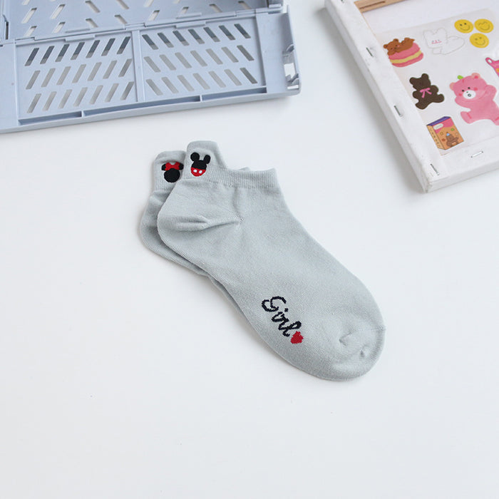 Wholesale Ship socks, short socks, shallow cut, thin design, embroidered heel