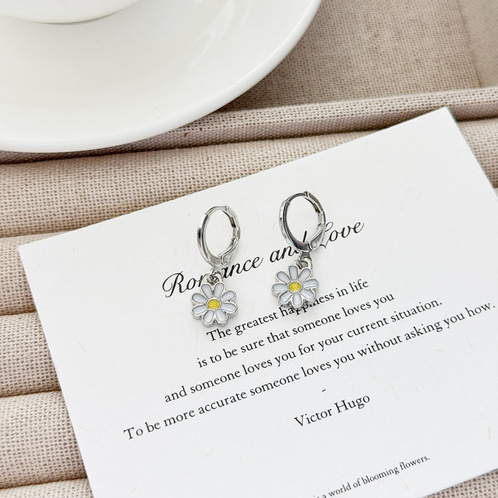 Wholesale Flower Daisy Ear Buckle New Ear Accessories New Earrings