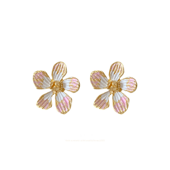 Wholesale Silver needle enamel flower earrings light luxury high-end earrings for women retro palace style all-match earrings design niche