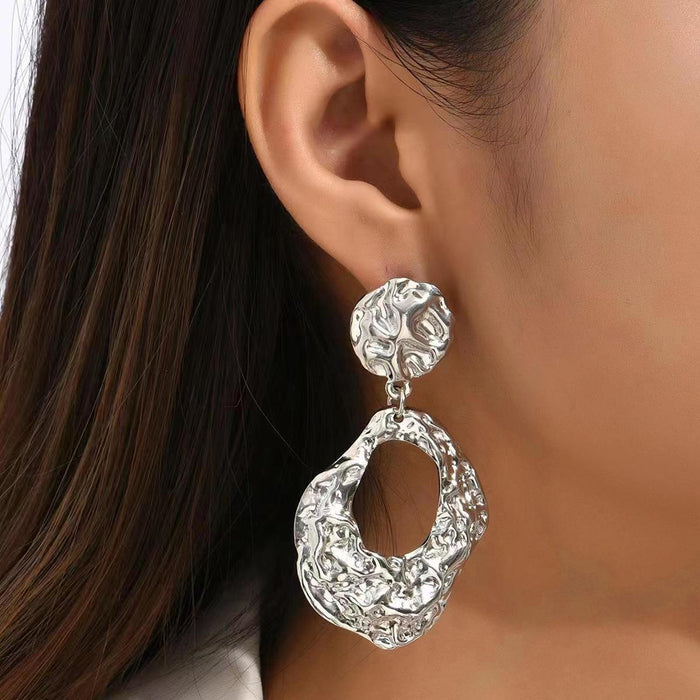 Wholesale popular pleated metal earrings large earrings simple irregular personality