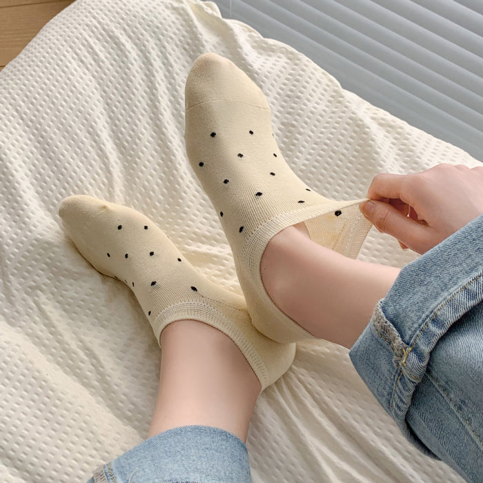 Wholesale Cotton sweat absorbing breathable socks, short socks, shallow mouth invisible socks