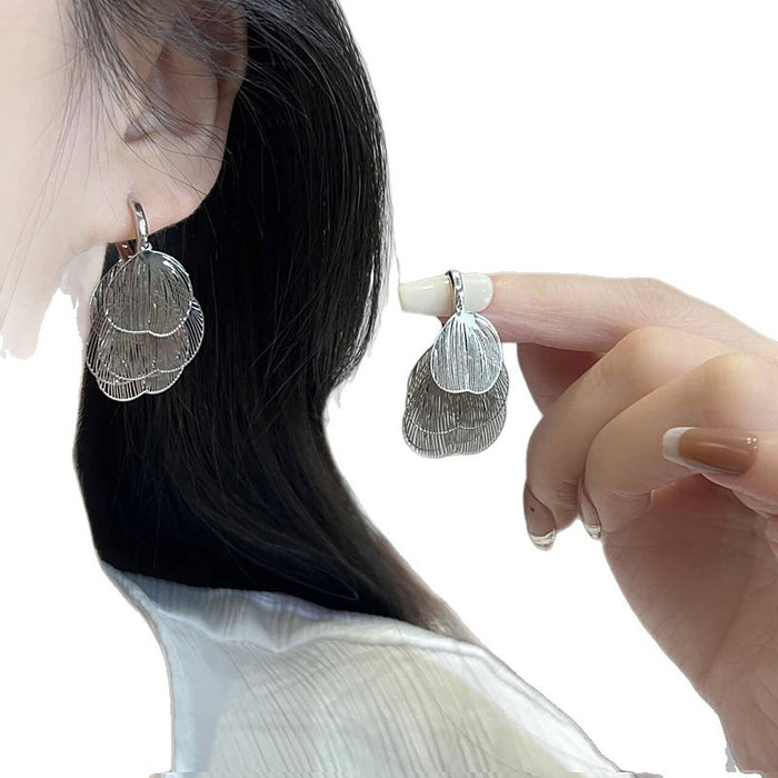Wholesale Silver hollow butterfly wing tassel earrings simple earrings