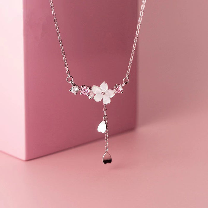Wholesale Sakura necklace design temperament collarbone chain
