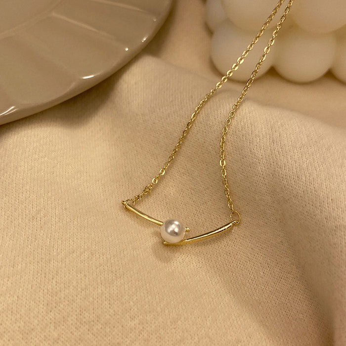 Wholesale single pearl pendant necklace Women's  niche clavicle chain necklace