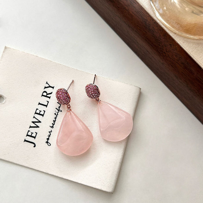 Wholesale New light luxury diamond studded earrings with temperament pendant, gentle retro gemstone earrings wholesale