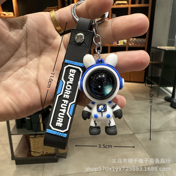 Wholesale Cartoon astronaut keychain couple gift bag decoration creative car keychain pendant