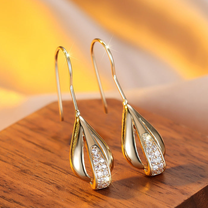 Wholesale New Fashionable Earrings Champagne Gold and White Diamond Water Drop shaped Earrings