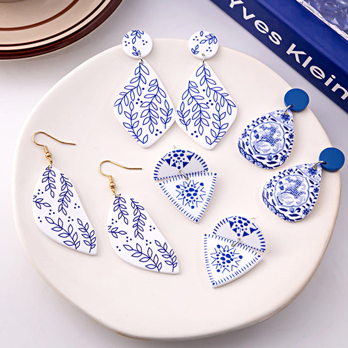 Wholesale Blue and White Porcelain Fragment Acrylic Earrings JDC-ES-MDD098