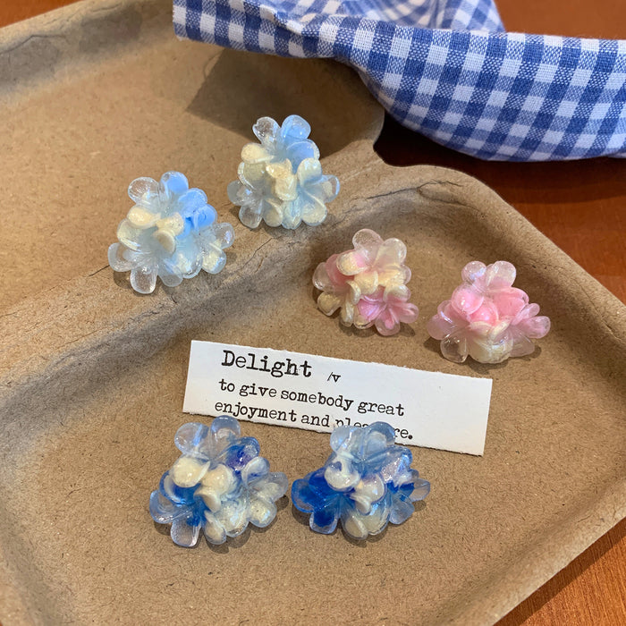 Wholesale Gradient colored resin three petal flower earrings with a sense of design, niche silver needle earrings