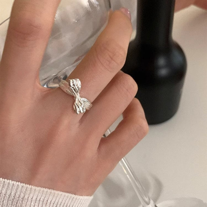 Wholesale Rising Sun Texture Bow Ring Female Ring