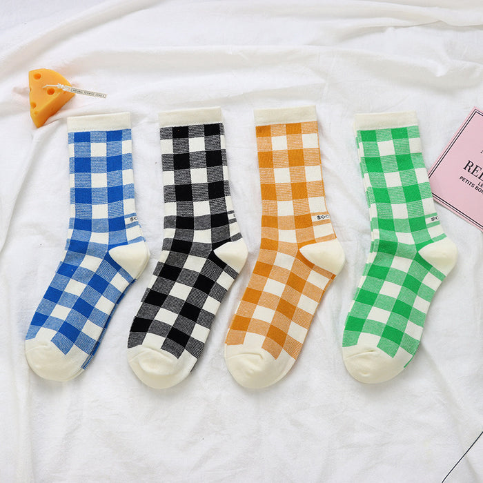 Wholesale British plaid socks, mid length socks, cotton socks, blue plaid sports socks, fashionable socks