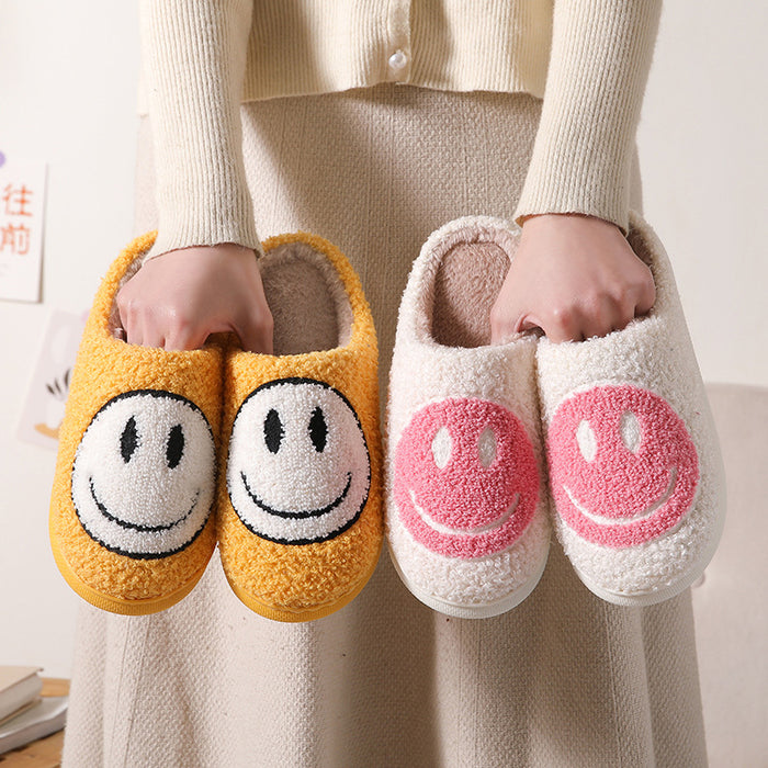 Wholesale Winter cute cartoon smiley face home cotton slippers wholesale home fur slippers women couple warm slippers indoor