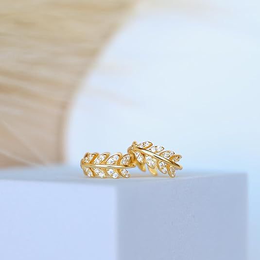 Wholesale Olive leaf studded diamond earrings, wheat ear earrings, earrings with circular ring temperament, leaf ear buckles wholesale