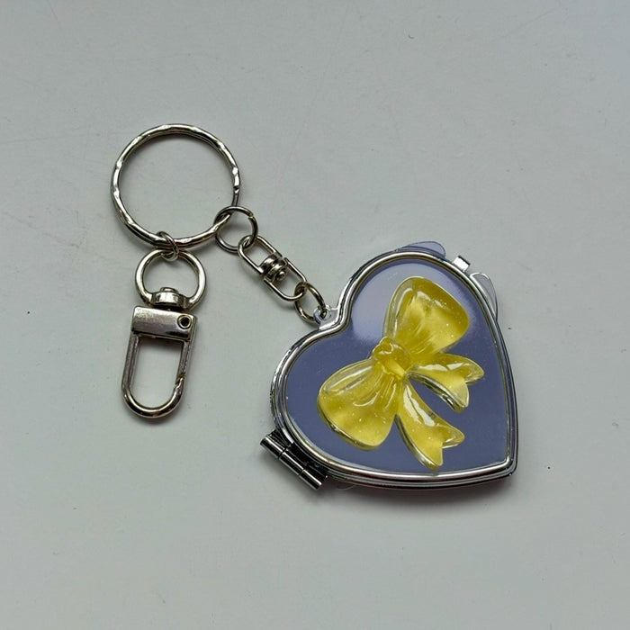 Wholesale  Niche silver Bow Love Mirror Keychain