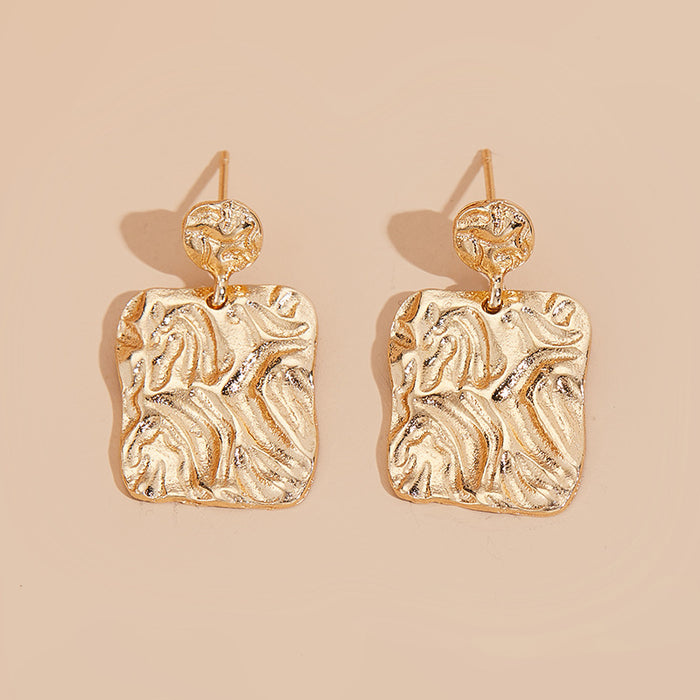 Wholesale Retro exaggerated metal earrings, geometric diamond shaped long earrings, fashionable temperament earrings