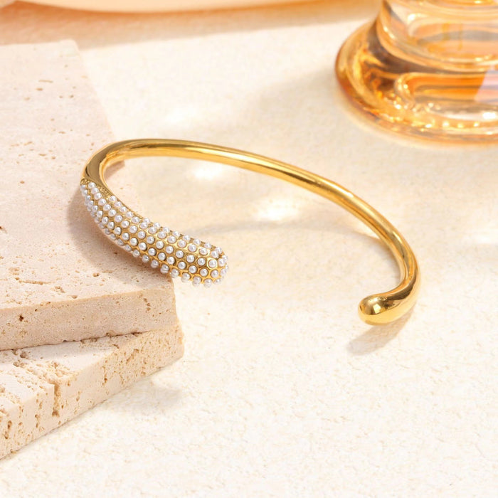 Wholesale Titanium steel bracelet with gold plating and full diamond, high-end and fashionable stainless steel