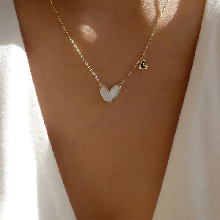 Wholesale Acrylic Heart Necklace Clavicle Chain Women