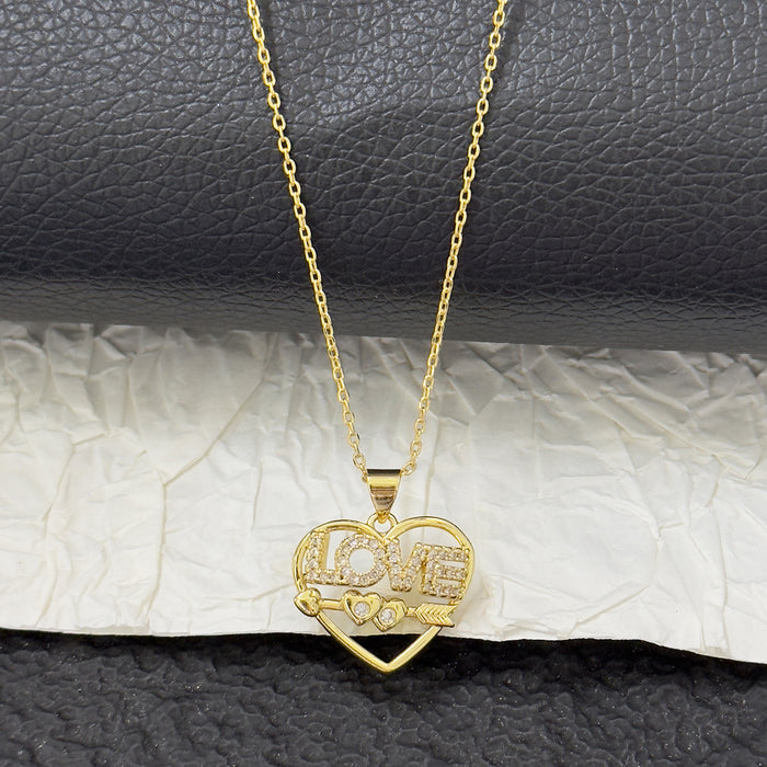 Wholesale Diamond Letter LOVE Necklace Women Heart Pendant High-grade All-match Clavicle Chain