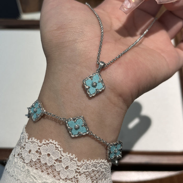 Wholesale Women's Color Four-Leaf Clover Necklace Earrings Bracelet set