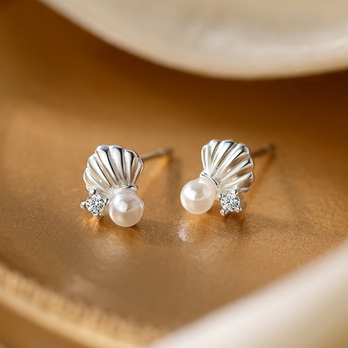 Wholesale Women's Pearl Flash Sugar Earrings