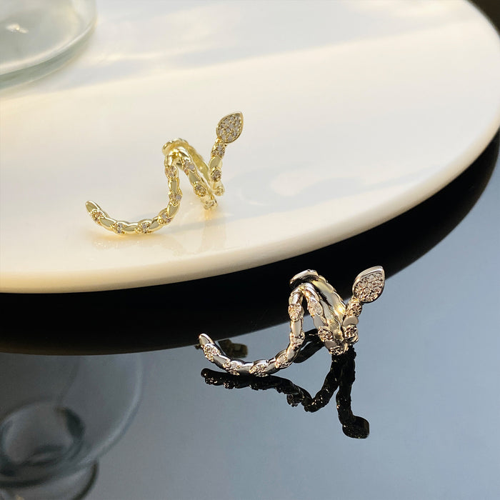 Wholesale Zircon inlaid small snake ear clip with personality and temperament, snake shaped ear bone clip with European and American style, no ear hole earrings